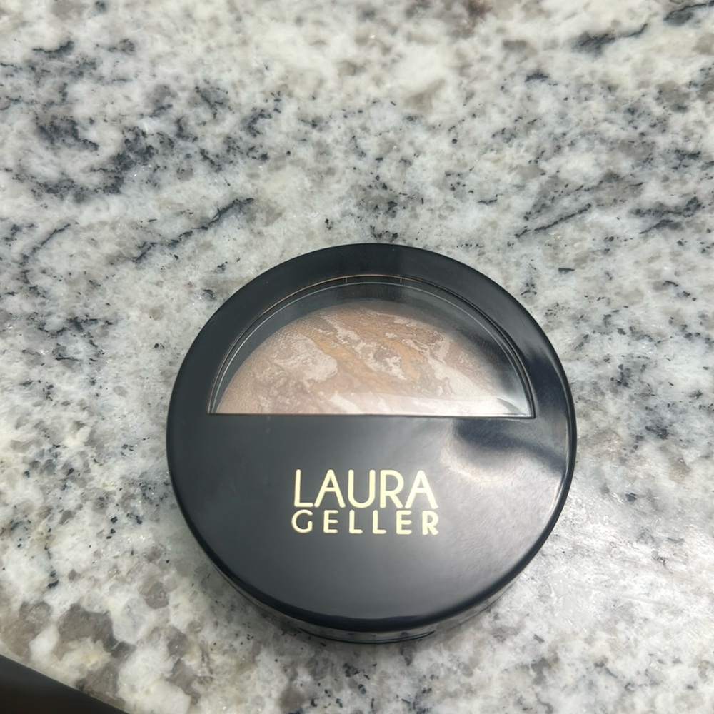 Laura Geller Baked Balance N Brighten